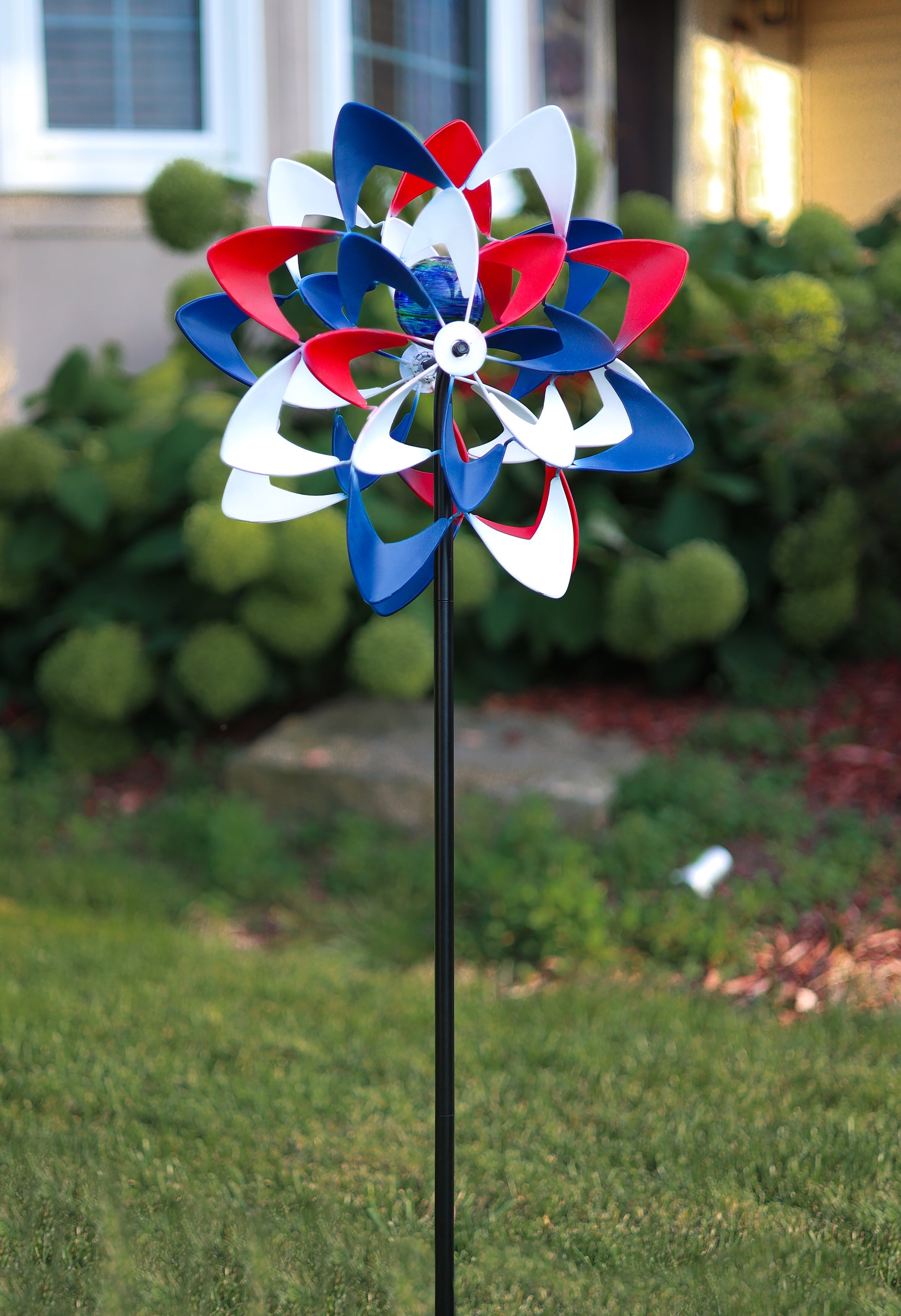 Stars and Stripes Illuminarie Dual-Motion Windwheel