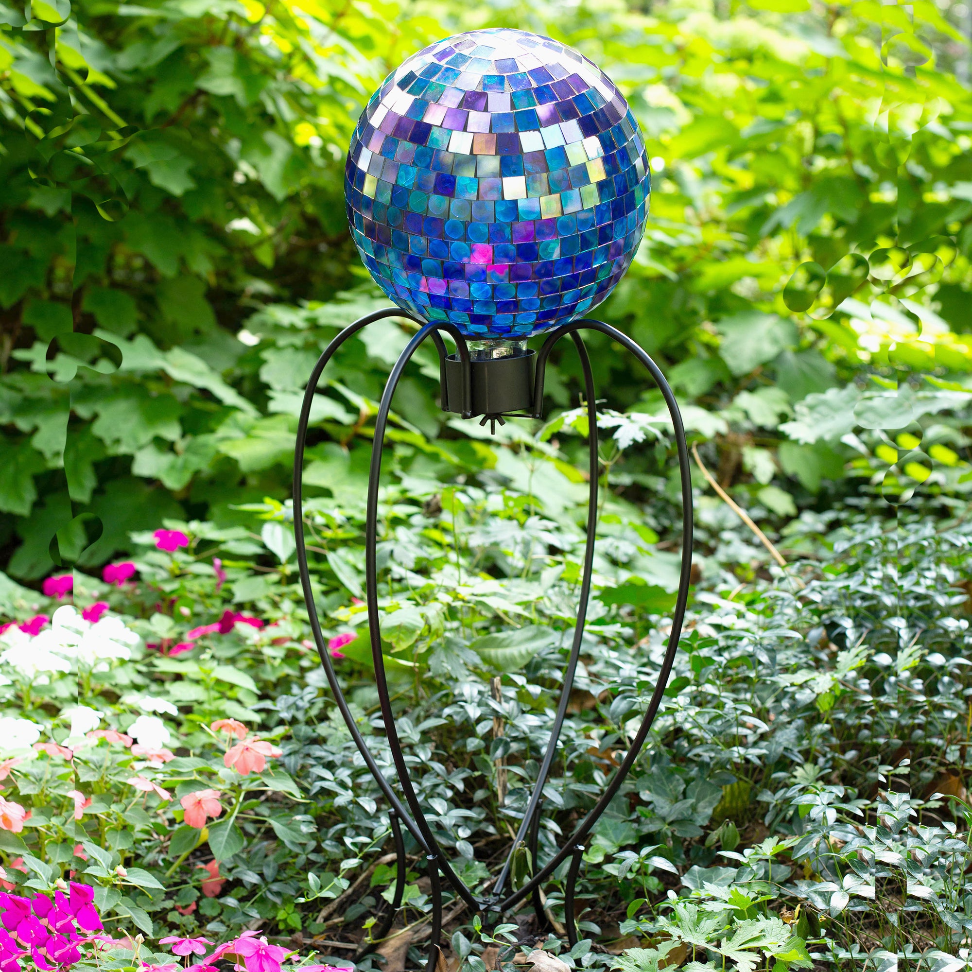 10" Borealis Mosaic Gazing Globe
