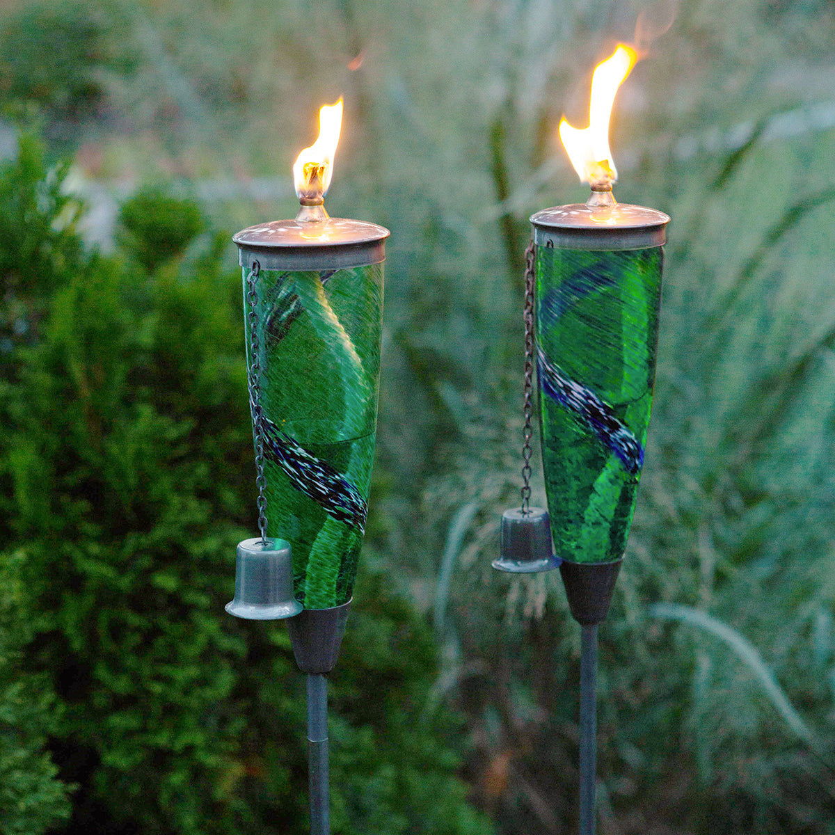 Genesis Patio Torch (Green Swirl)