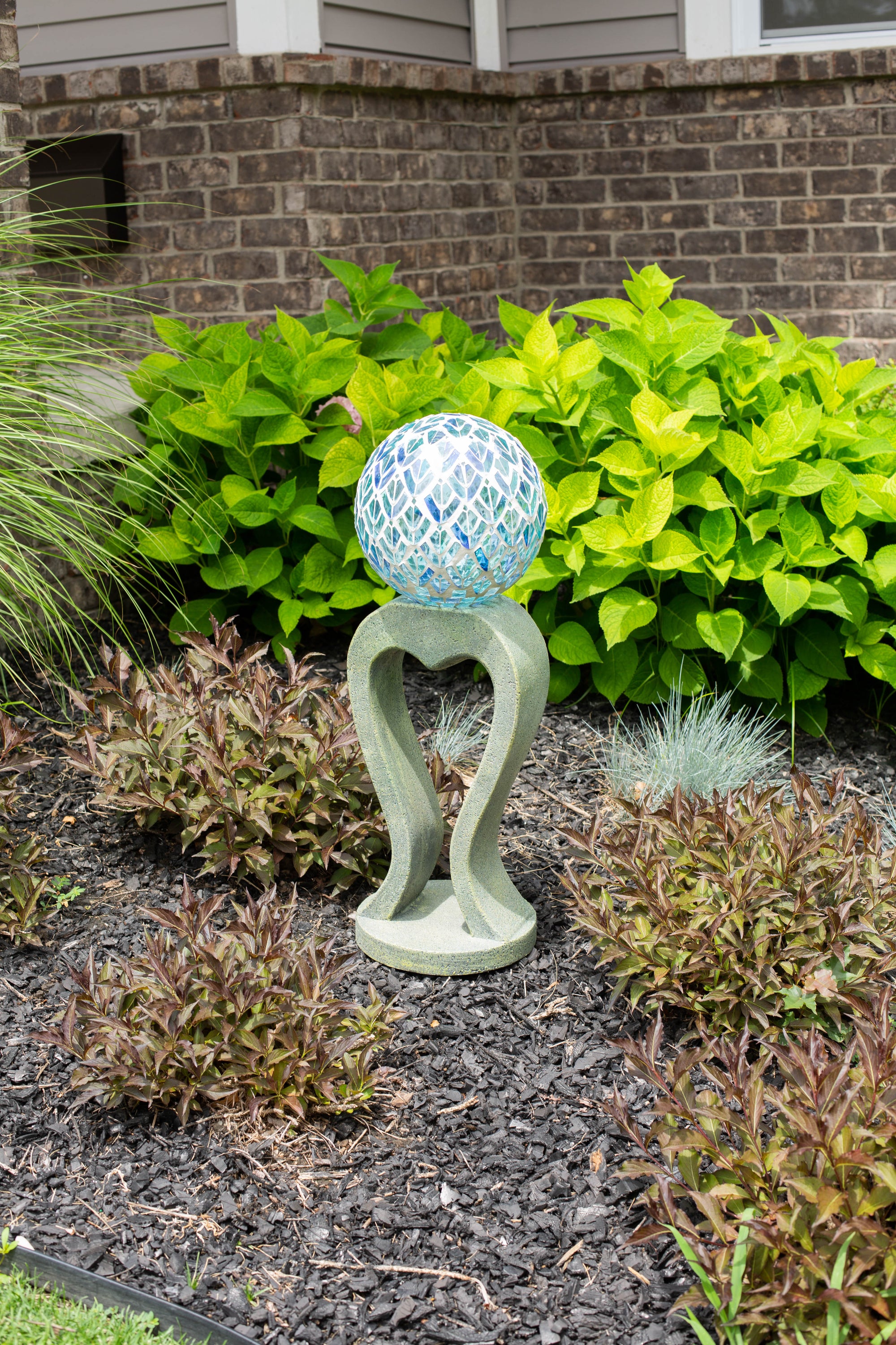 10" Aquamarine Mosaic Gazing Globe